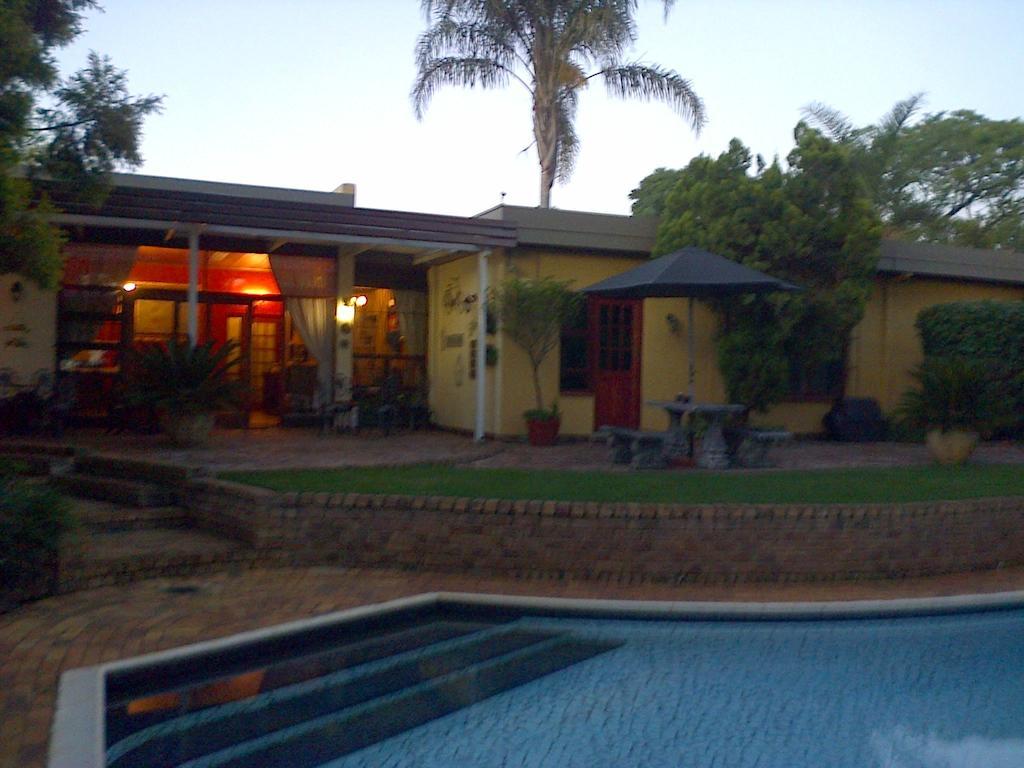 Jubilee Lodge Guest House Johannesburg Kültér fotó