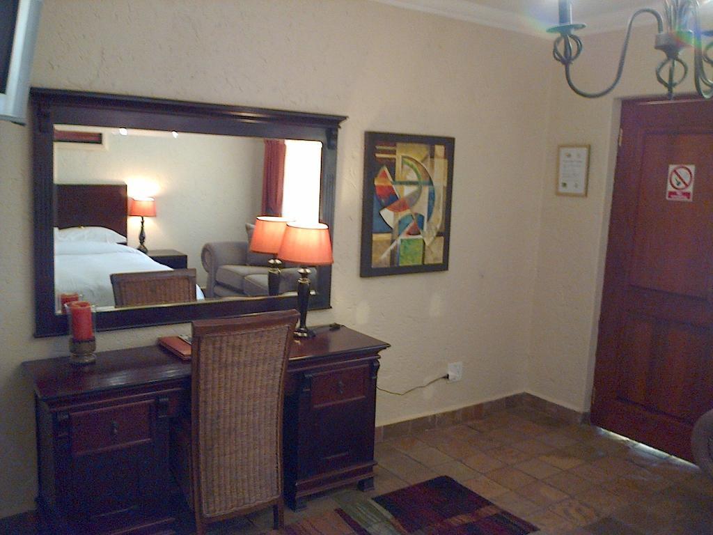 Jubilee Lodge Guest House Johannesburg Szoba fotó