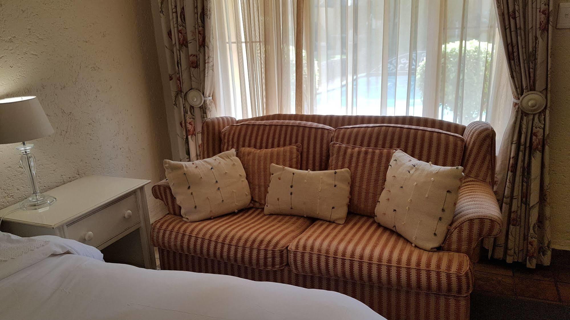 Jubilee Lodge Guest House Johannesburg Kültér fotó