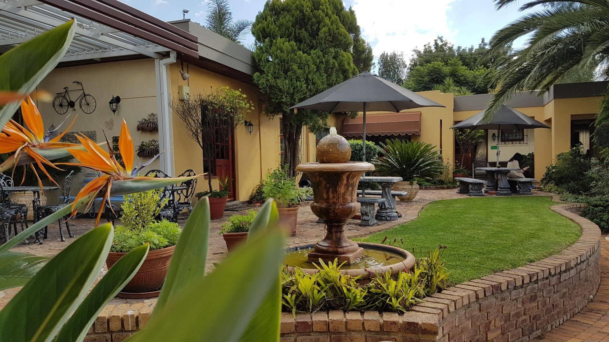 Jubilee Lodge Guest House Johannesburg Kültér fotó